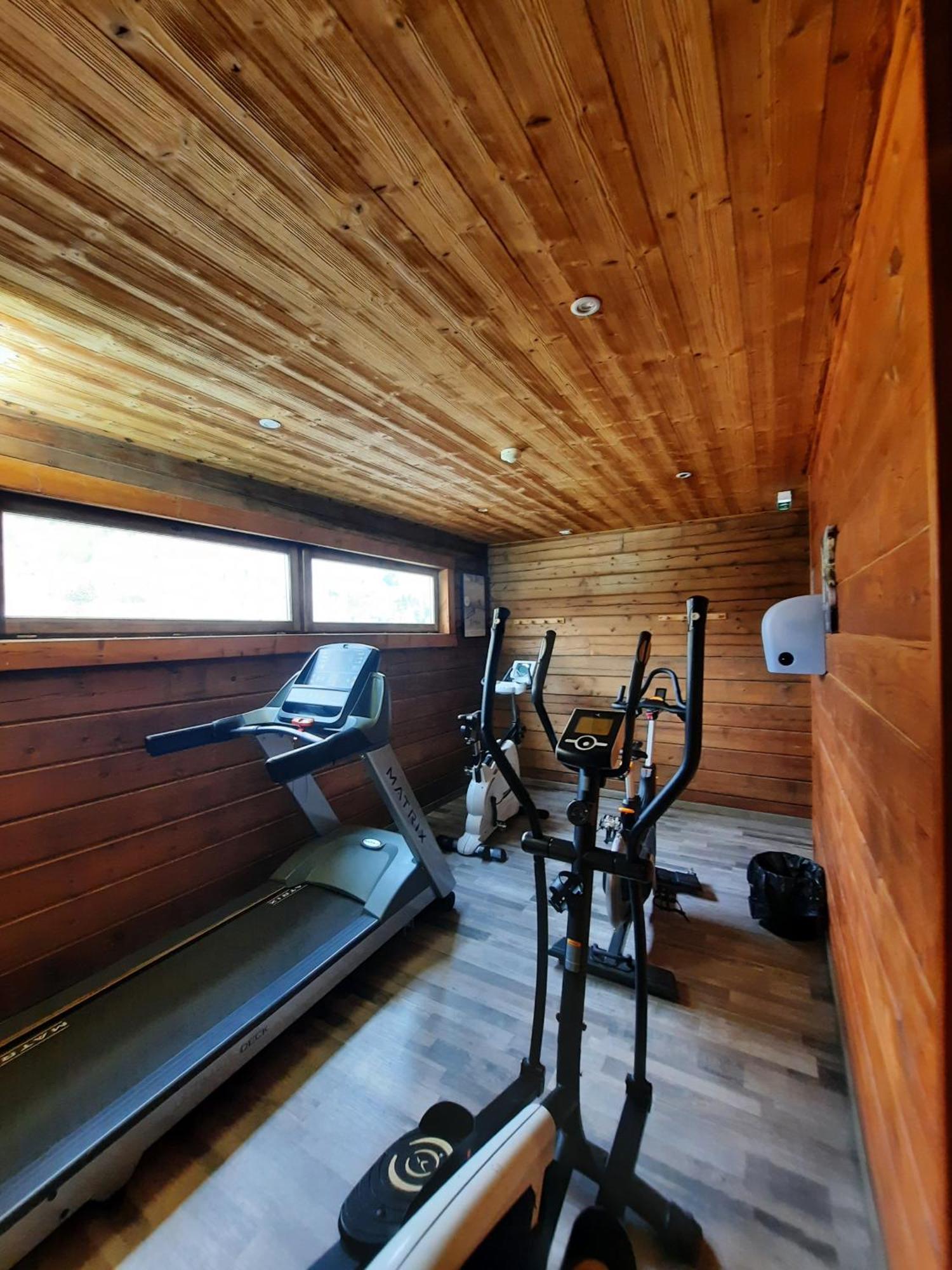 Bois De Champelle- 94 Magnifique Chalet-10 Pers Morillon Exterior foto